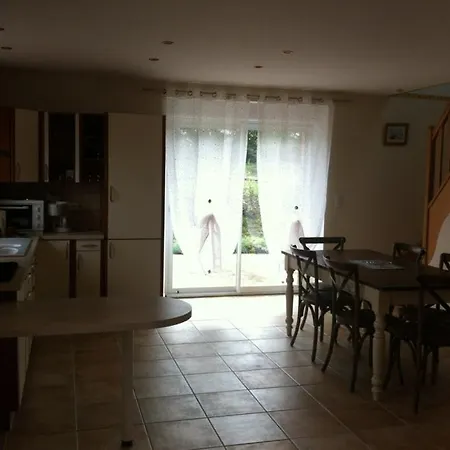 La Doucine 3*