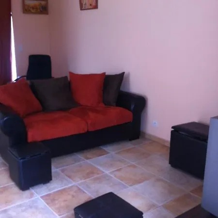 La Doucine Bed & Breakfast 3*